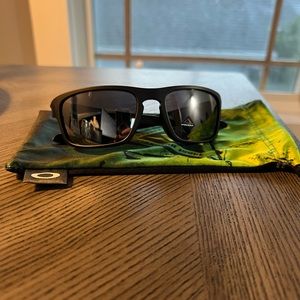 Oakley black sunglasses